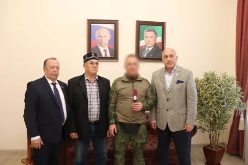 Встреча главы района с участником СВО «Сорока»
