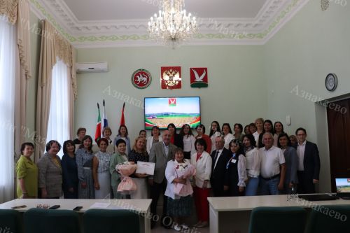 Собрание трудового коллектива отдела соц.защиты и центра занятости