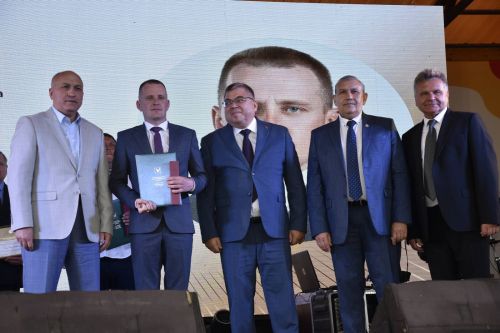 Актюба отметила День нефтяника, День Татарстана и день поселка