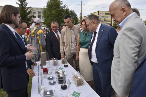 Актюба отметила День нефтяника, День Татарстана и день поселка