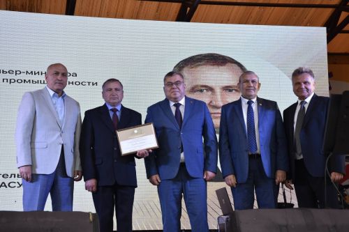 Актюба отметила День нефтяника, День Татарстана и день поселка