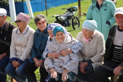 Сегодня состоялось открытие родника в деревне Яхшы-бай