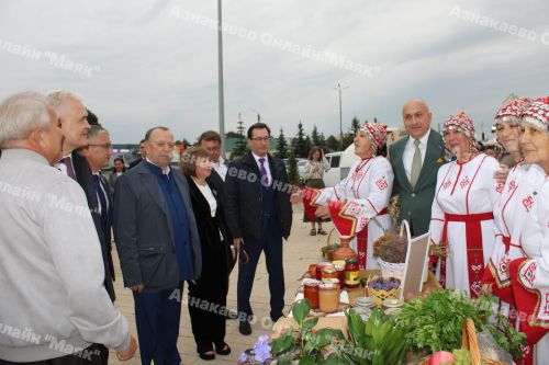 Азнакаевцы отпраздновали День Республики, День города, День нефтяника