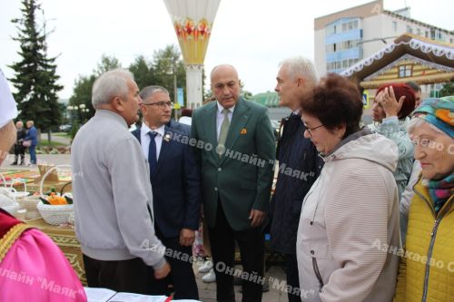 Азнакаевцы отпраздновали День Республики, День города, День нефтяника