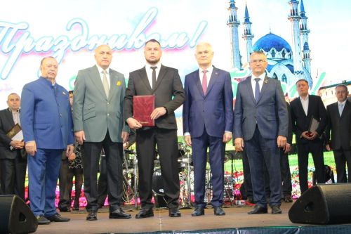Азнакайлылар Республика, Шәһәр, Нефтьчеләр көннәрен бәйрәм итә