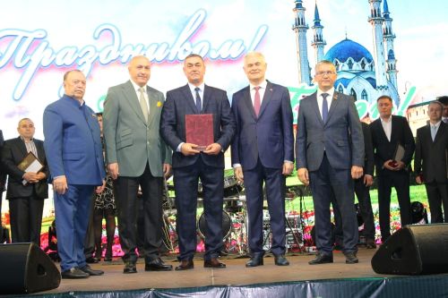 Азнакайлылар Республика, Шәһәр, Нефтьчеләр көннәрен бәйрәм итә