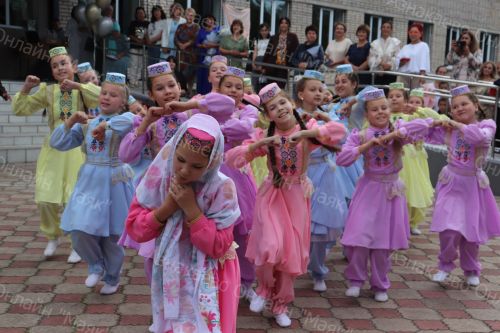 Капиталь ремонттан соң Азнакай балалар сәнгать мәктәбе ишекләрен ачты