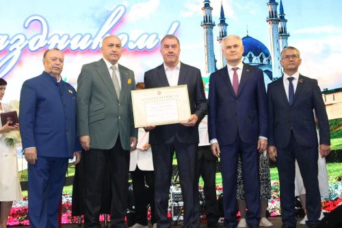 Азнакайлылар Республика, Шәһәр, Нефтьчеләр көннәрен бәйрәм итә