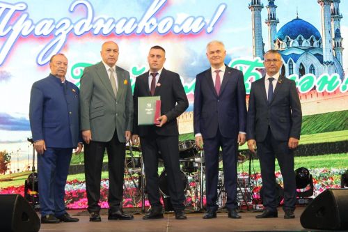 Азнакайлылар Республика, Шәһәр, Нефтьчеләр көннәрен бәйрәм итә