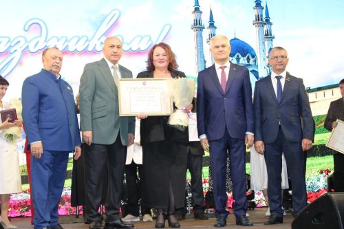Азнакайлылар Республика, Шәһәр, Нефтьчеләр көннәрен бәйрәм итә