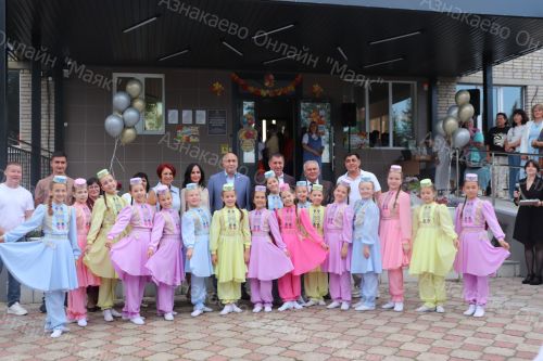 Капиталь ремонттан соң Азнакай балалар сәнгать мәктәбе ишекләрен ачты