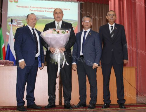 Депутаты избрали главу Азнакаевского района