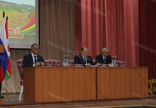 Депутаты избрали главу Азнакаевского района