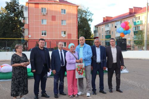 Азнакайда ишегалды бәйрәмнәре дәвам итә