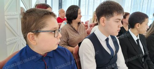 Азнакайның егет һәм кызлары паспортлы булды