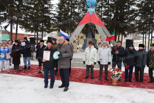 Митинг , посвященный 37 годовщине вывода Советских войск из Афганистана