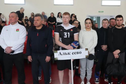 Сила, ловкость и целеустремленность: в Азнакаево прошла XV зимняя спартакиада сельской молодежи