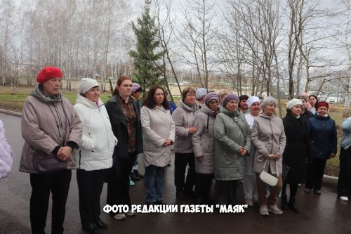 Азнакай үзенең легендар докторы исемен мәңгеләштерде