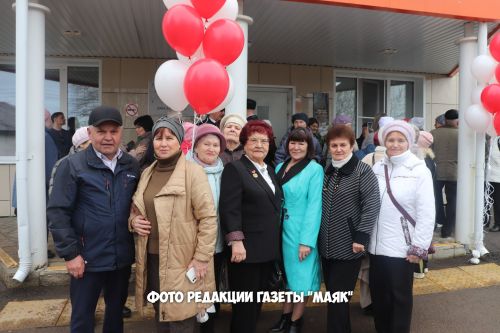 Азнакай үзенең легендар докторы исемен мәңгеләштерде