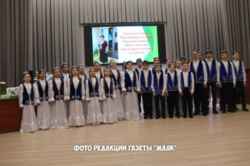Азнакай шагыйрәсе Сәрвәр Хәнипованың 9 нчы китабы табадан төште