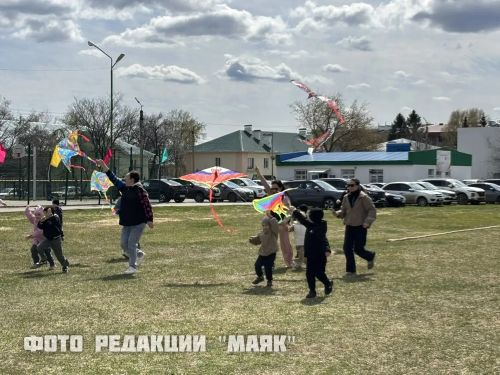Азнакайда Яз һәм Хезмәт бәйрәме: концерт, уеннар һәм спорт ярышлары