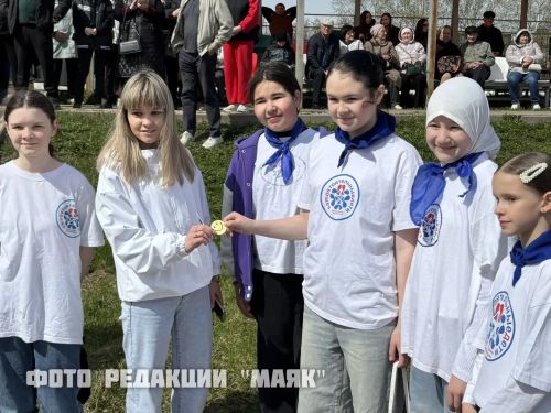 Азнакайда Яз һәм Хезмәт бәйрәме: концерт, уеннар һәм спорт ярышлары