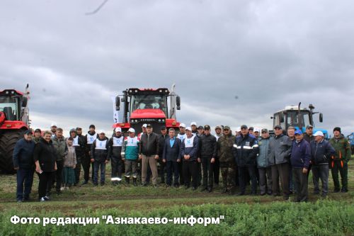 Азнакаевские пахари испытали своё мастерство