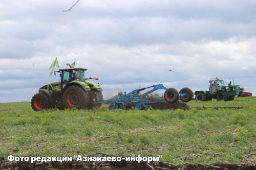 Азнакаевские пахари испытали своё мастерство