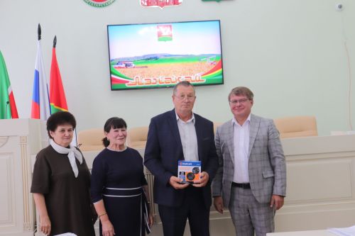 Азнакай районы ветераннар советының чираттагы утырышы узды