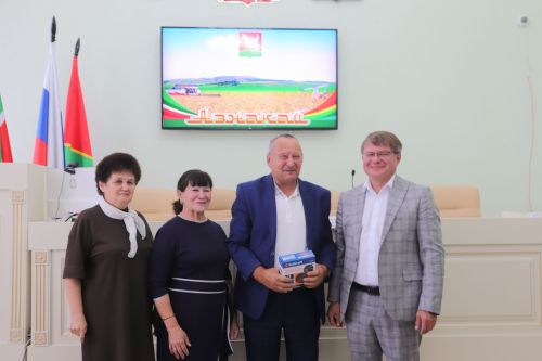 Азнакай районы ветераннар советының чираттагы утырышы узды