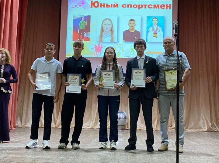 Азнакай спортчыларына  «Чулпан» премиясе тапшырылды