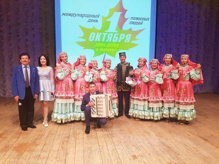 Азнакаевские артисты подарили удивительный праздник джалилевцам
