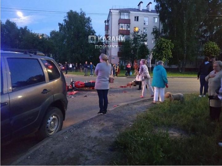 В Зеленодольске 16-летний мотоциклист разбился о легковушку