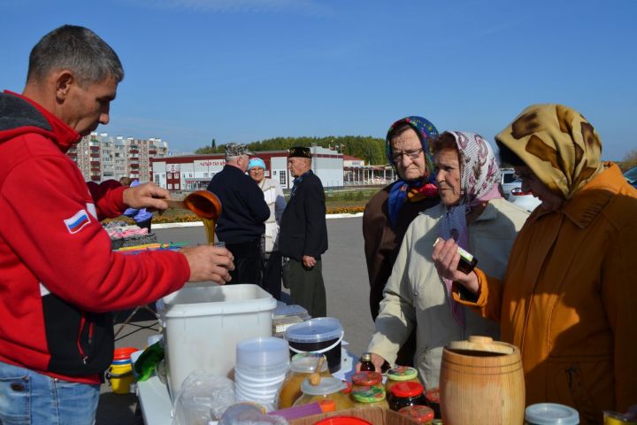 В Азнакаево стартуют сельскохозяйственные ярмарки