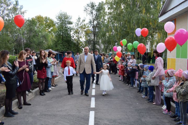 В Азнакаево после капитального ремонта открылся детский сад «Теремок» (ВИДЕО)