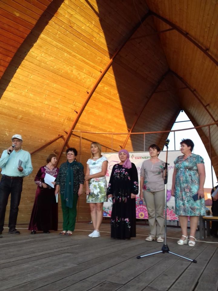 Азнакаевские поэтессы присоединились к проекту "Культурная среда"