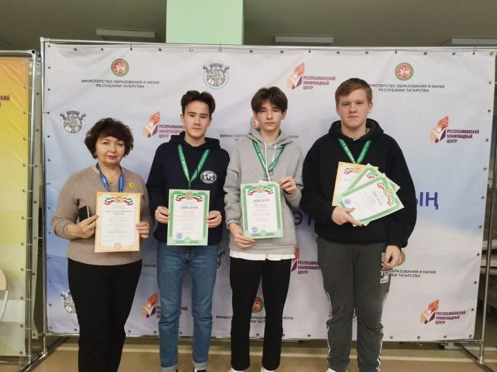 Юные биологи достойно защитили честь Азнакаевского района