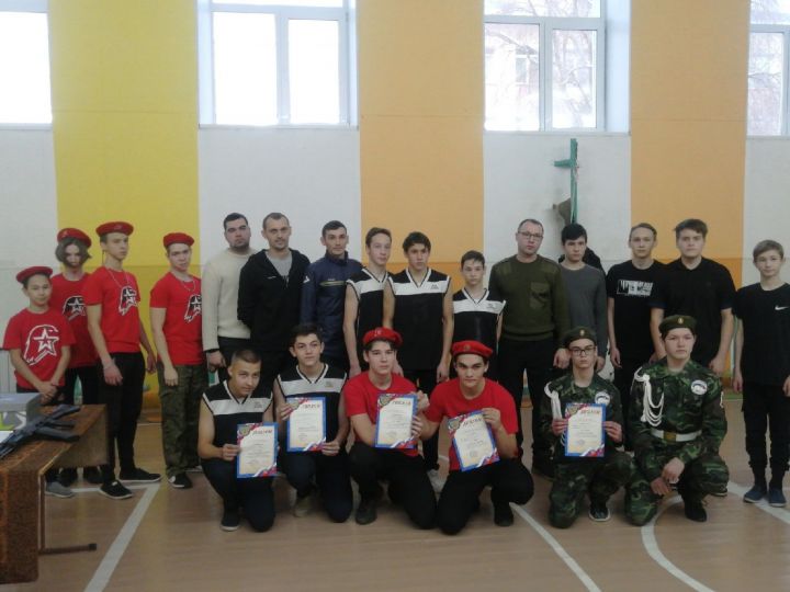 В Азнакаево прошли соревнования по военно-прикладным видам спорта среди учащихся