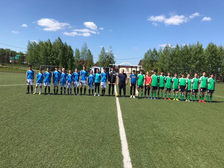 Азнакай футболчылары Татарстан беренчелегендә чыгыш ясый