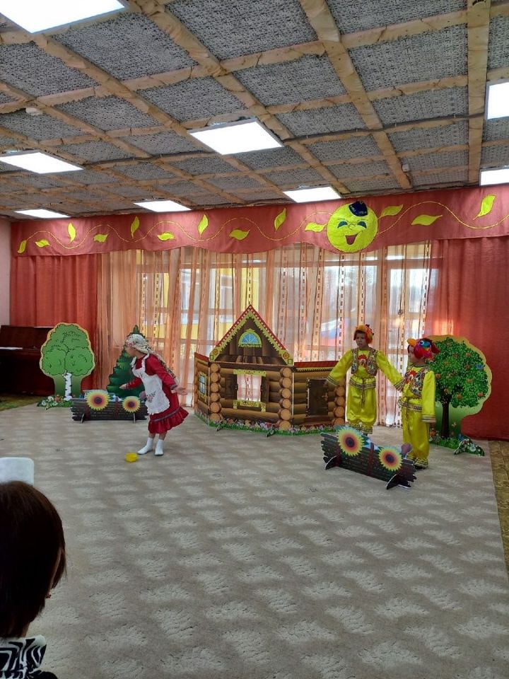 В Азнакаево состоялся семинар-практикум: воспитатели делились опытом работы  по национальному воспитанию