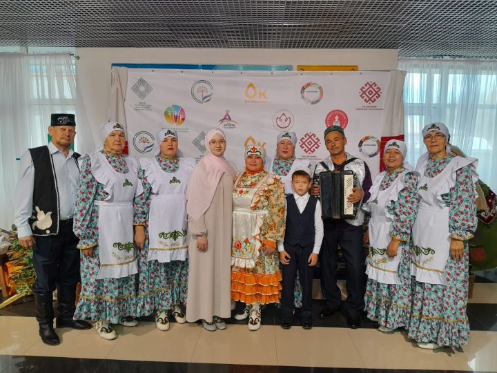 Азнакайлылар «Дуслык тәкыясе» төбәкара милли традицияләр фестивалендә җиңү яуладылар