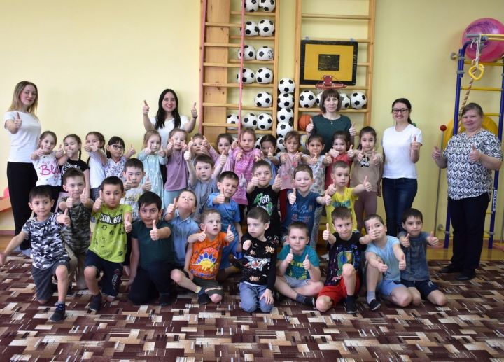 Азнакай балалары сәламәтлек әлифбасын өйрәнеп үсәләр