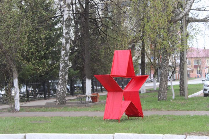 Праздничное настроение в Азнакаево