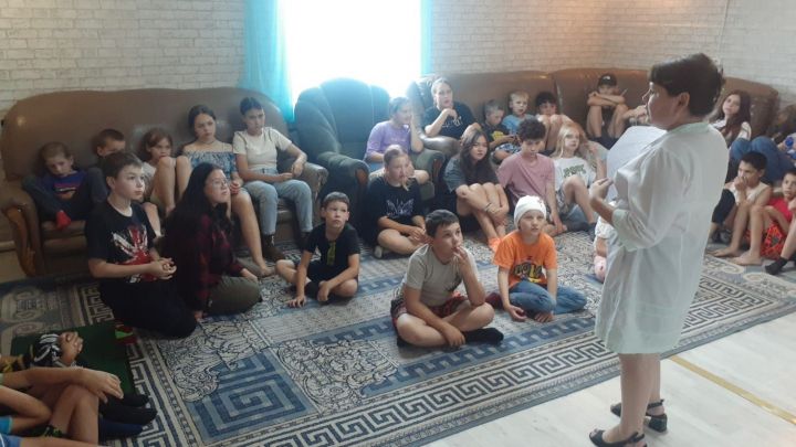 В Азнакаево с детьми провели беседу по профилактике здорового образа жизни
