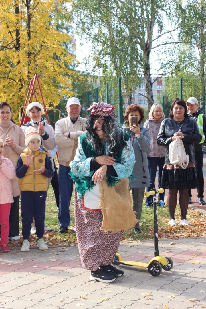 «Стартка, игътибар, сак булыгыз!»: Азнакайда юлда куркынычсызлык буенча чара узды