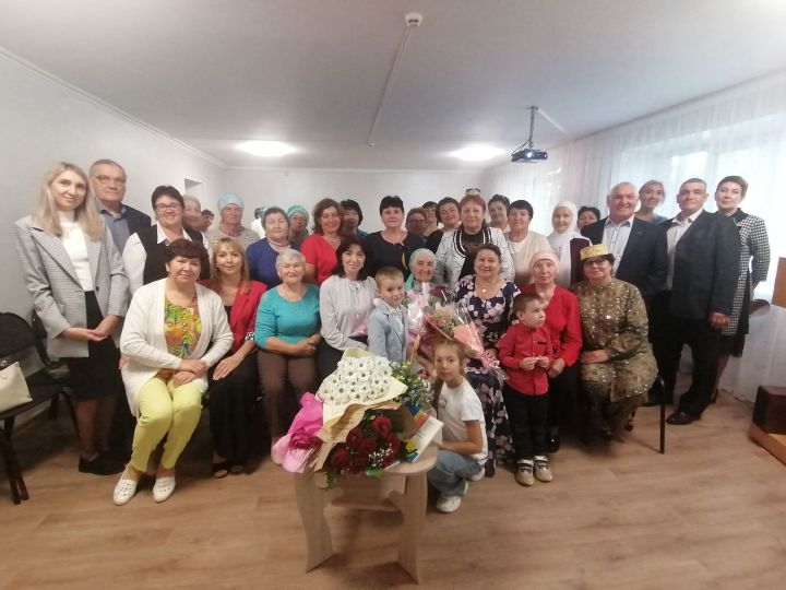 Азнакайда шагыйрә Гафифә Гаффарованың иҗат кичәсе узды