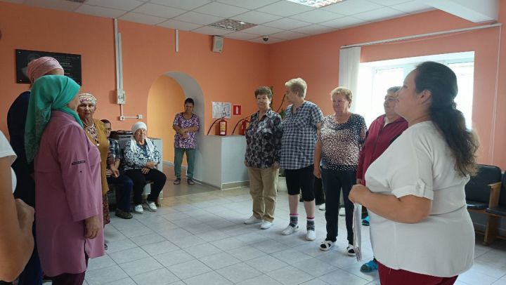 В Азнакаевском комплексном центре «Омет» прошло мероприятие, посвященное Дню солидарности в борьбе с терроризмом