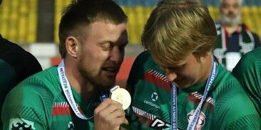 Вернулись домой в Казань чемпионы России по регби-7