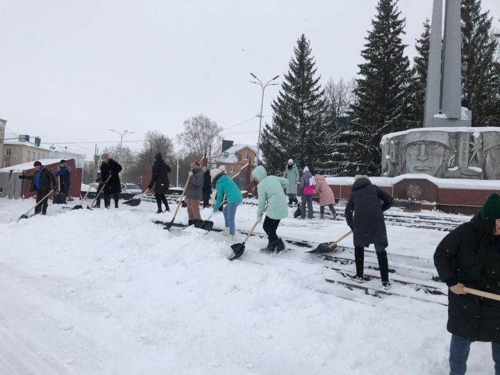 Борьба со снежным апокалипсисом продолжается