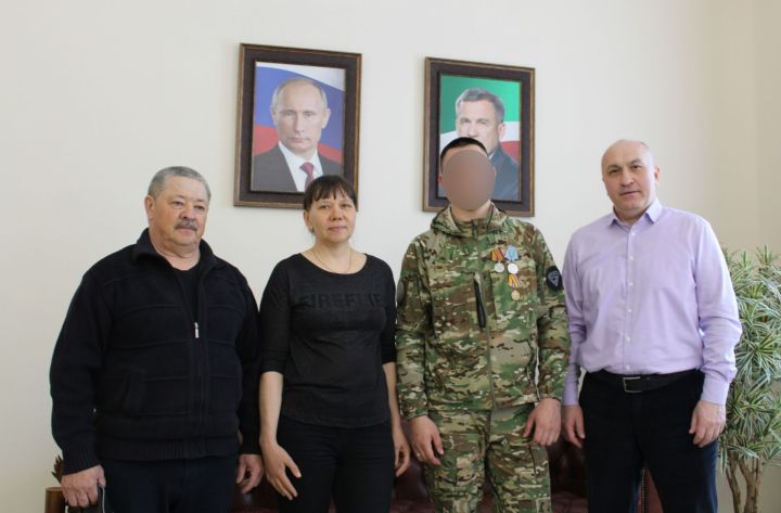 Азнакаевские бойцы СВО приехали в отпуск впервые за долгое время